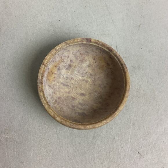 Lot of 2 Small Lidded Trinket Dishes, Pill Holder - Picture 10 of 11